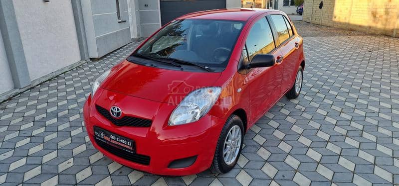 Toyota Yaris 1.0 VVT-i COOL