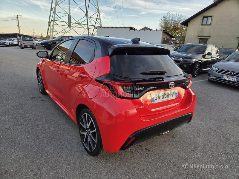 Toyota Yaris 1.5 VVT-I Hybrid