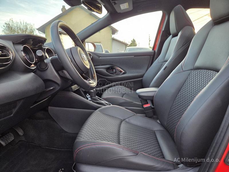 Toyota Yaris 1.5 VVT-I Hybrid