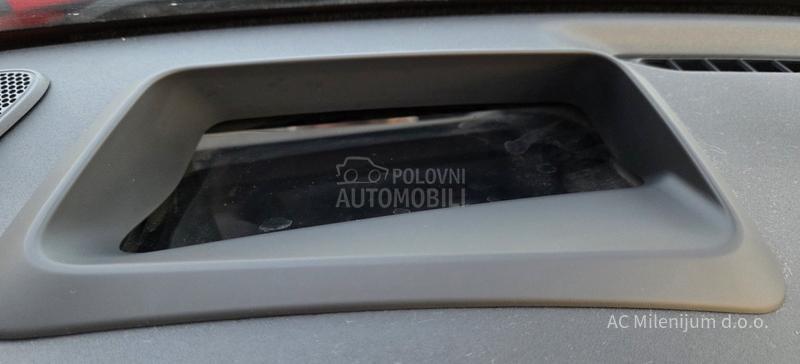 Toyota Yaris 1.5 VVT-I Hybrid