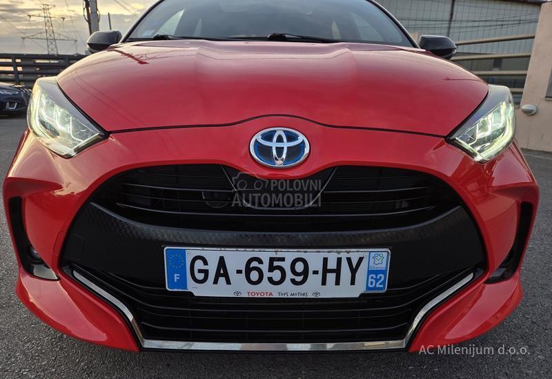 Toyota Yaris 1.5 VVT-I Hybrid