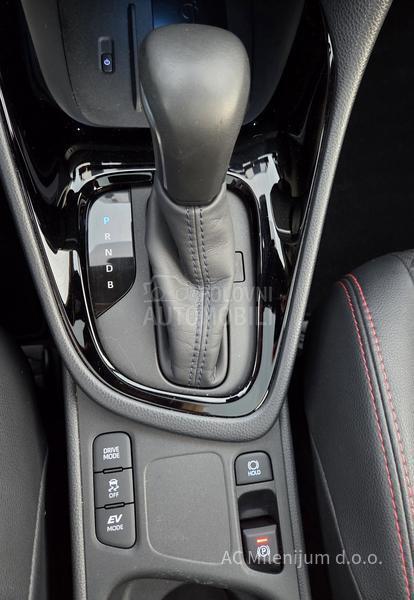 Toyota Yaris 1.5 VVT-I Hybrid