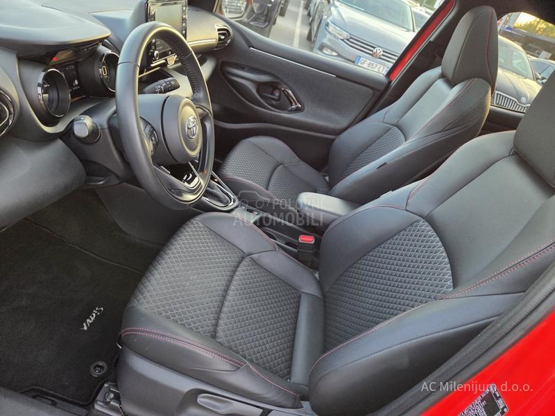 Toyota Yaris 1.5 VVT-I Hybrid