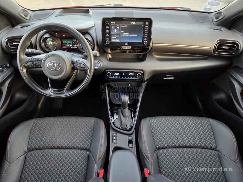 Toyota Yaris 1.5 VVT-I Hybrid