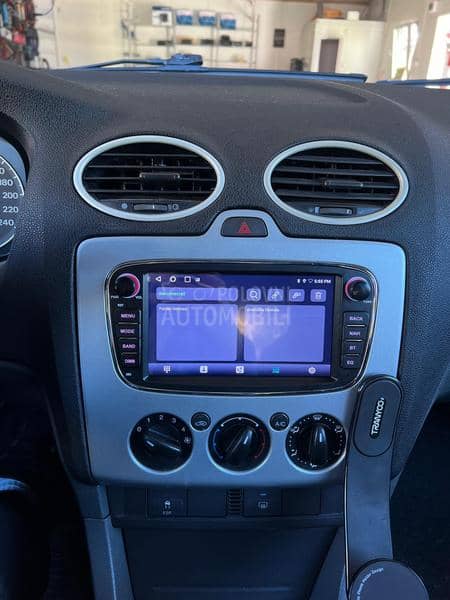 Multiemdija Carplay