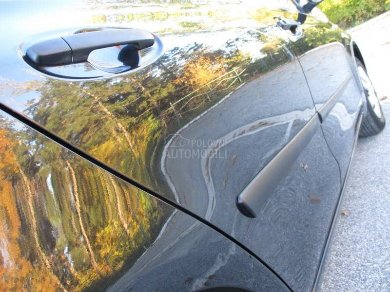 Toyota Yaris / R e t k o s t