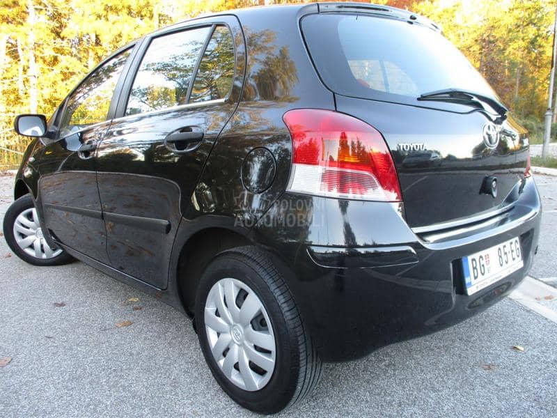 Toyota Yaris / R e t k o s t