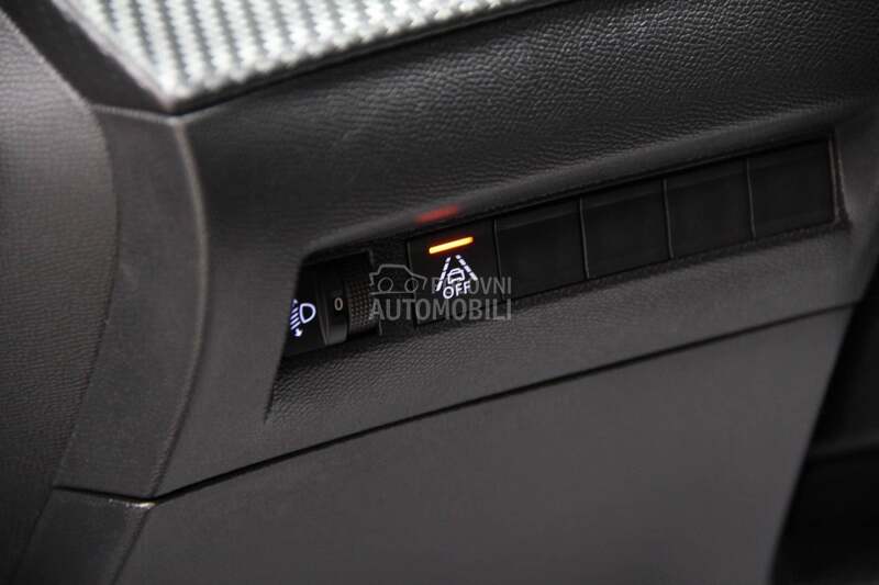 Peugeot 2008 RATA OD151/ALLURE