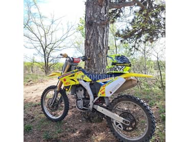 Suzuki RMZ250