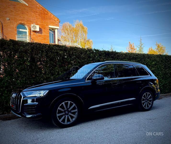 Audi Q7 QUATTRO HIBRID