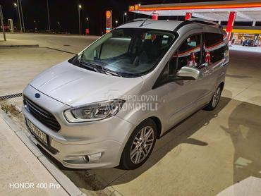 Ford Tourneo Courier 1.0 Ecosport