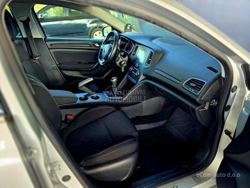 Renault Megane 1.3 TCE GRANDCOUPE