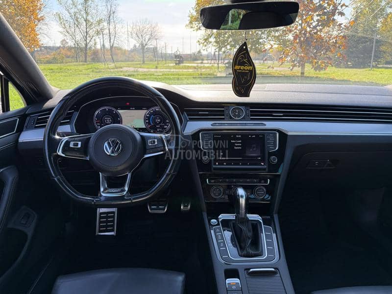 Volkswagen Passat B8 R Line / Matrix