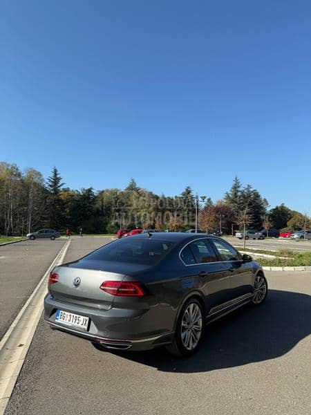 Volkswagen Passat B8 R Line / Matrix