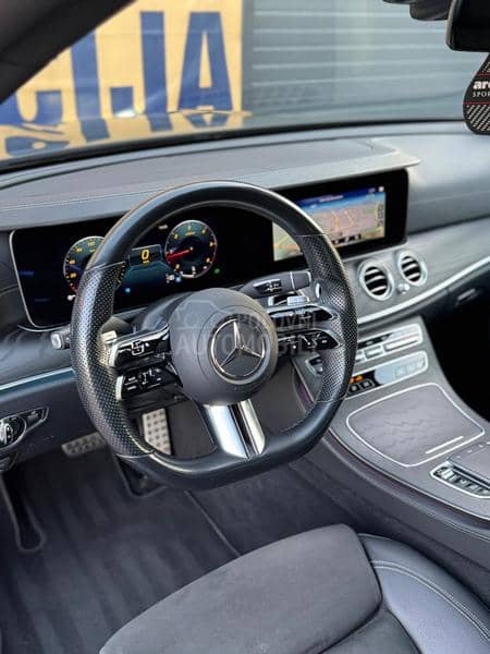 Mercedes Benz E 220 3xAMG/MultiBeam/Ambi