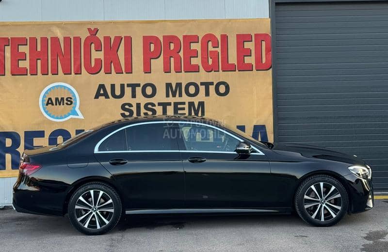 Mercedes Benz E 220 3xAMG/MultiBeam/Ambi