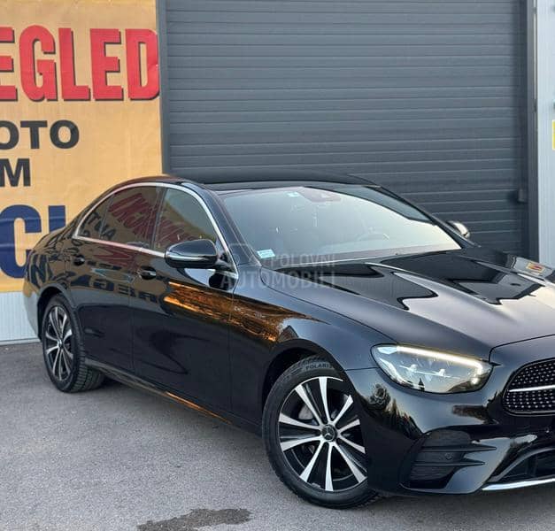 Mercedes Benz E 220 3xAMG/MultiBeam/Ambi