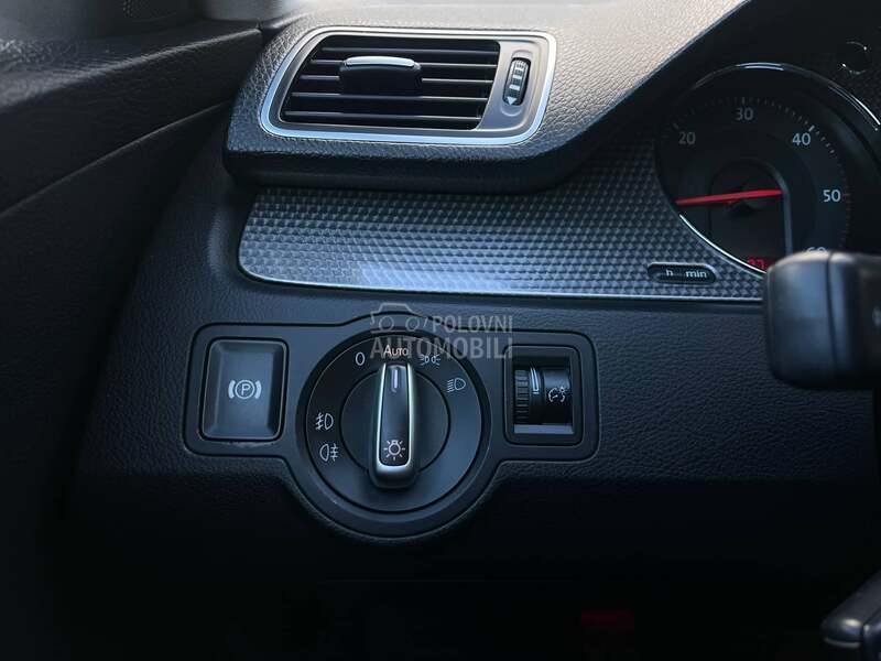 Volkswagen Passat B6 2.0 TDI CH