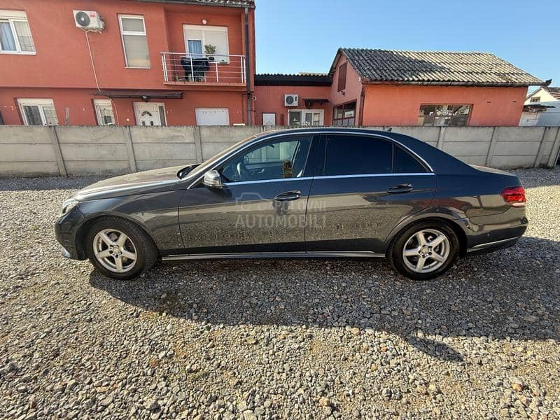 Mercedes Benz E 300 E300 BLUETEC/HYBRID