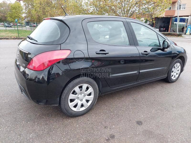 Peugeot 308 1.6eHDI 68 k.w.