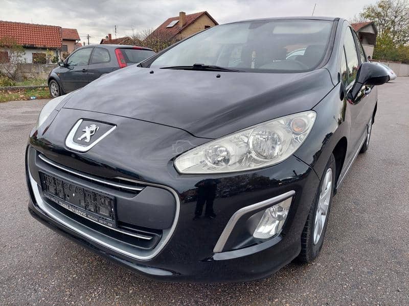 Peugeot 308 1.6eHDI 68 k.w.
