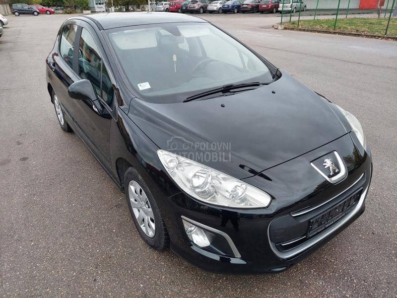 Peugeot 308 1.6eHDI 68 k.w.