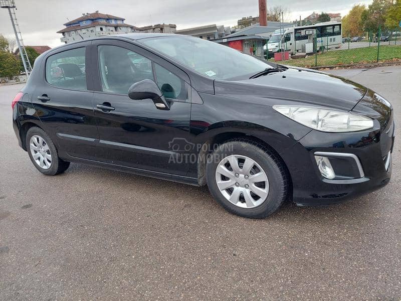 Peugeot 308 1.6eHDI 68 k.w.