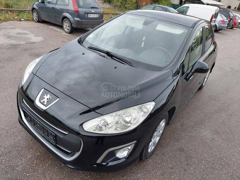 Peugeot 308 1.6eHDI 68 k.w.