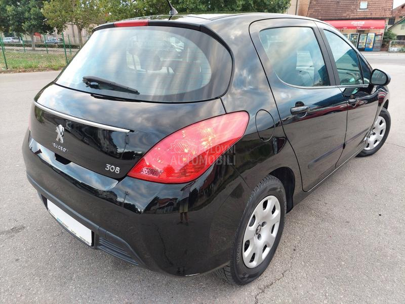 Peugeot 308 1.6eHDI 68 k.w.