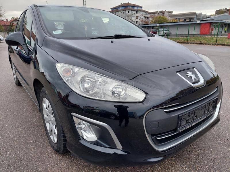 Peugeot 308 1.6eHDI 68 k.w.