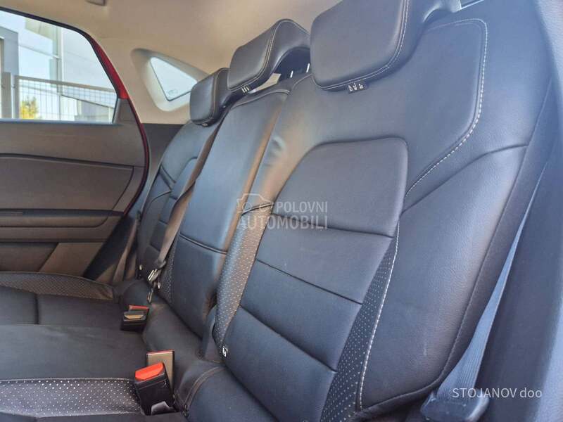 Renault Captur INTENS Tce 130