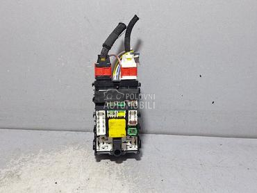 ELEKTRONIKA KUTIJA OSIGURACA za Peugeot 308