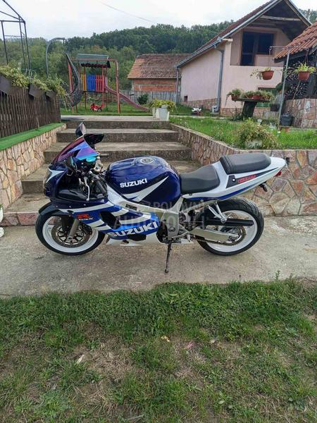Suzuki GSX R600