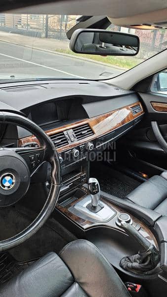BMW 520 E60