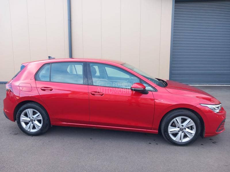 Volkswagen Golf 8 2.0 life