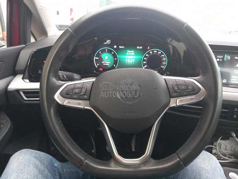 Volkswagen Golf 8 2.0 life