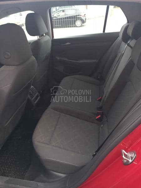 Volkswagen Golf 8 2.0 life
