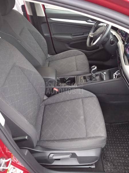 Volkswagen Golf 8 2.0 life