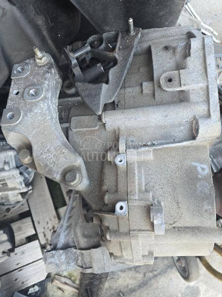 Menjač 2.0 tdi 6 brzina