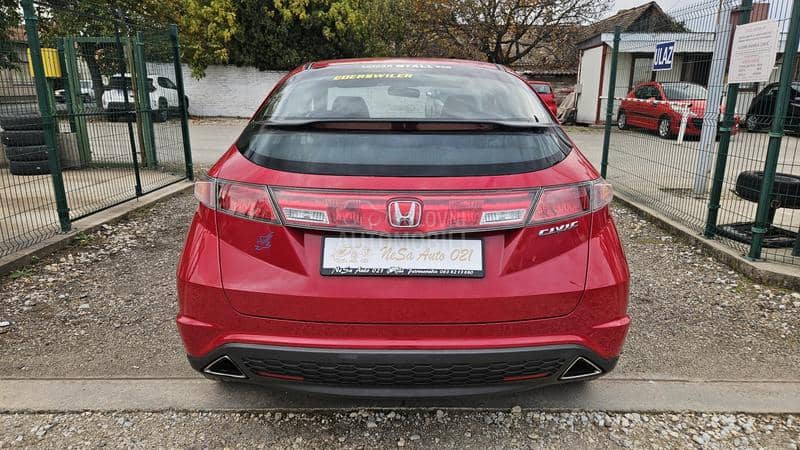 Honda Civic 1.8B