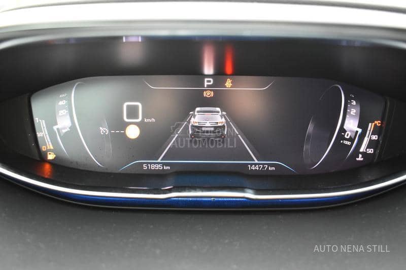 Peugeot 3008 Allure 1.2 AT