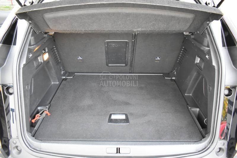 Peugeot 3008 Allure 1.2 AT