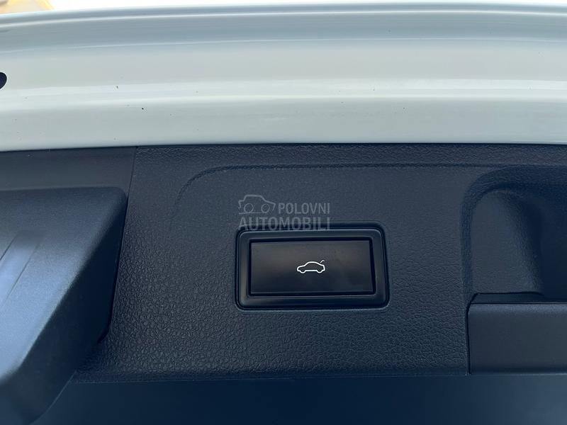 Volkswagen Passat B8 2.0 TDI DSG R-line