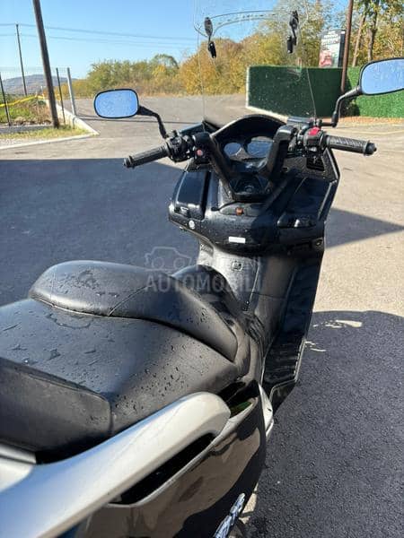 Honda Silver Wing FJS 600