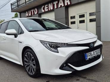 Toyota Corolla hybrid 2019. god. -  kompletan auto u delovima