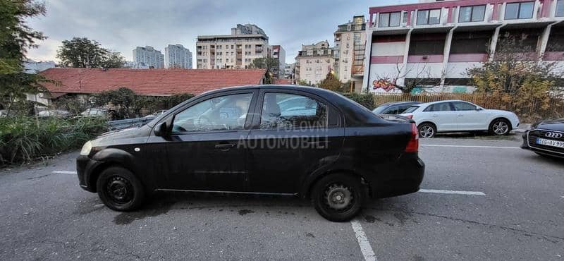 Chevrolet Aveo 