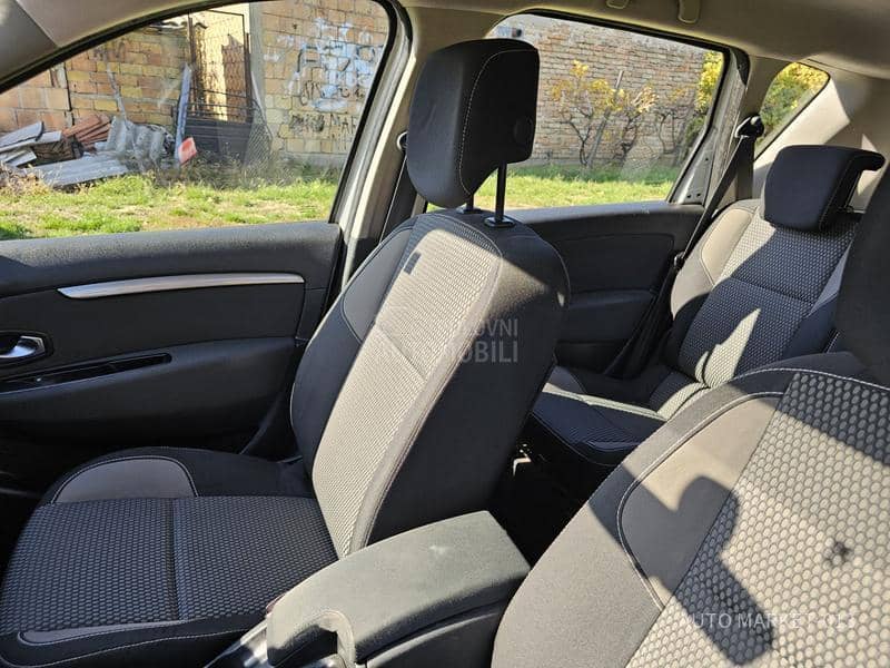 Renault Scenic 1.5 dci X-MODE CROSS