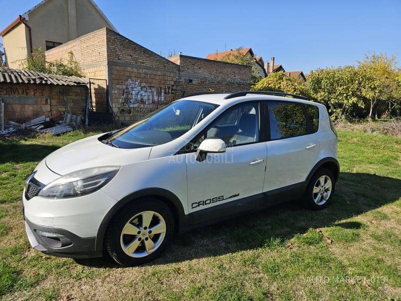 Renault Scenic 1.5 dci X-MODE CROSS