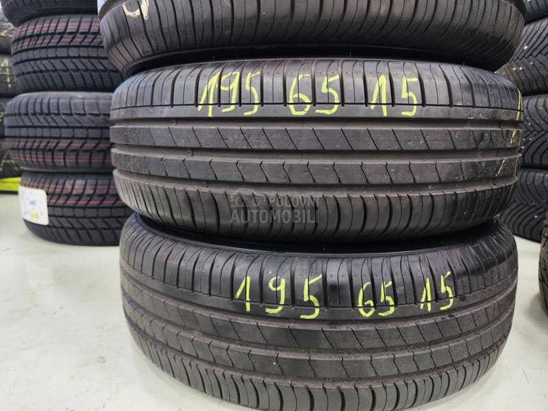 Hankook 195/65 R15 Zimska