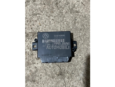 modul parking senzora za Volkswagen Caddy, Golf 5, Golf Plus ...